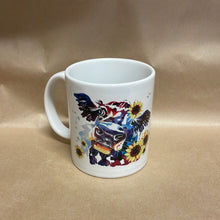 Load image into Gallery viewer, Water colour cows 12oz coffee mugs
