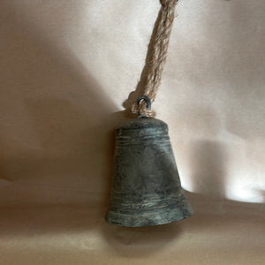 Sm. Tin bell with rope