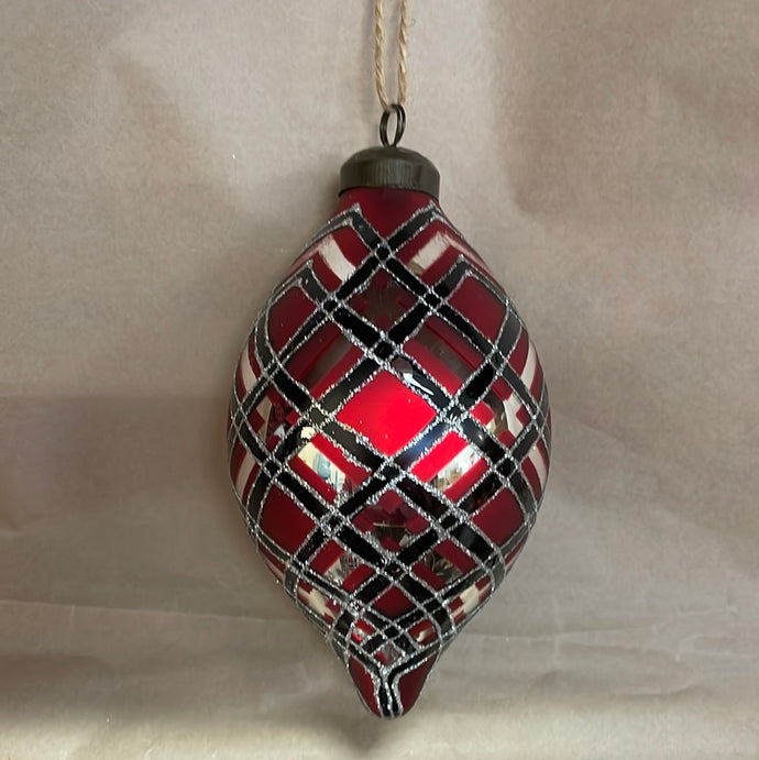Glass quilt pattern ornament