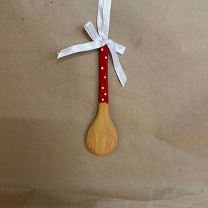 Kitchen utensil ornament