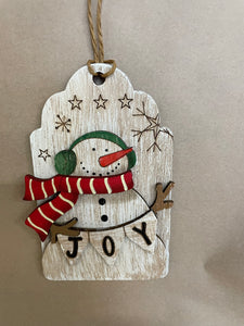 Wooden Christmas tags